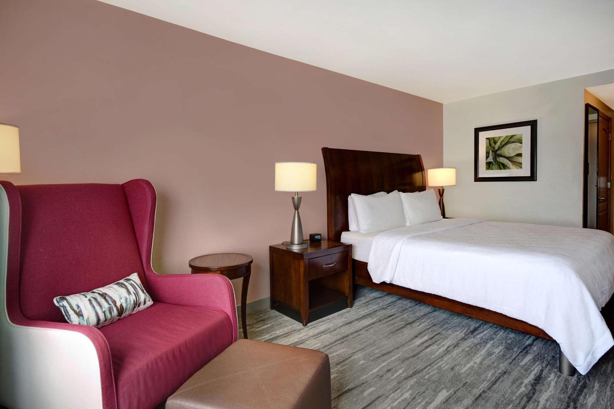 Hilton Garden Inn Fort Myers Exterior photo