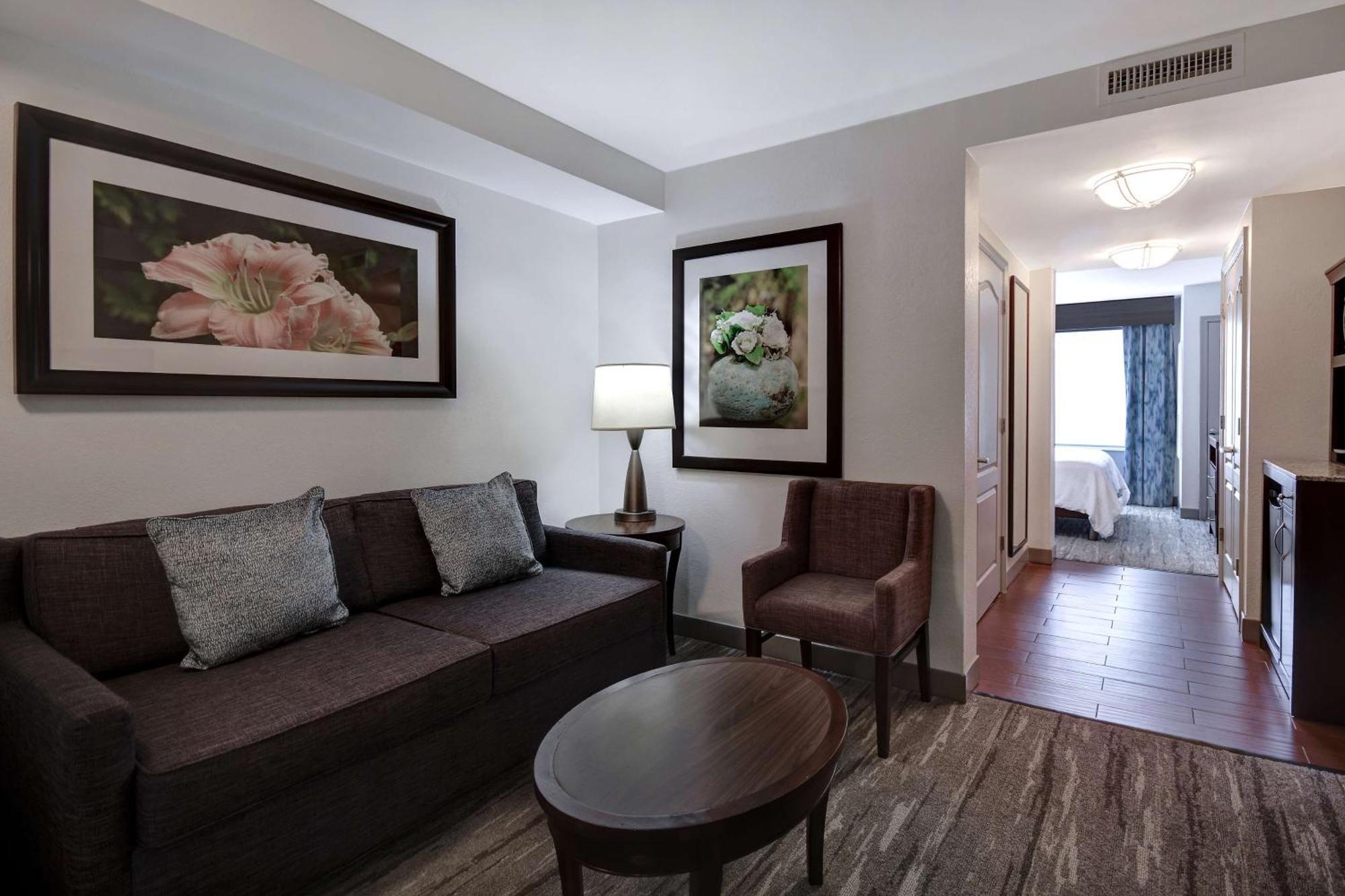 Hilton Garden Inn Fort Myers Exterior photo